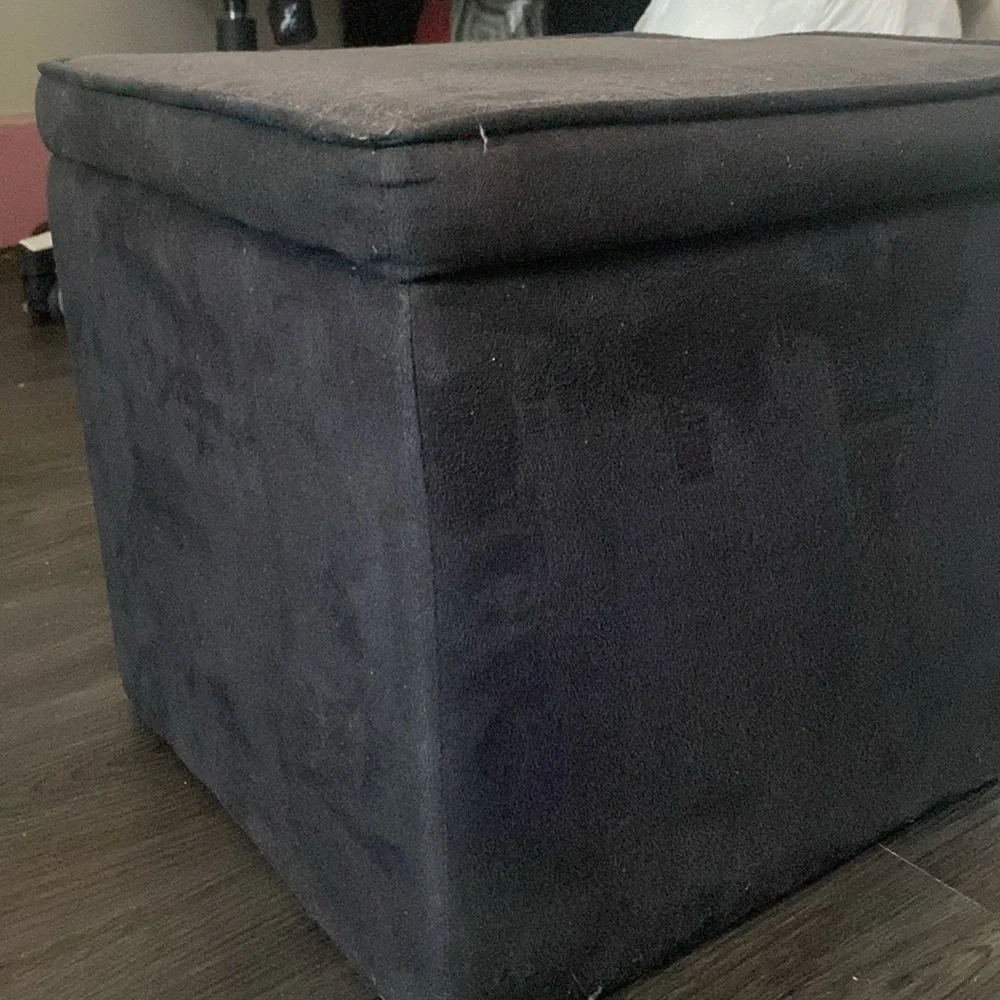 Storage cube! - Picture 3 of 5